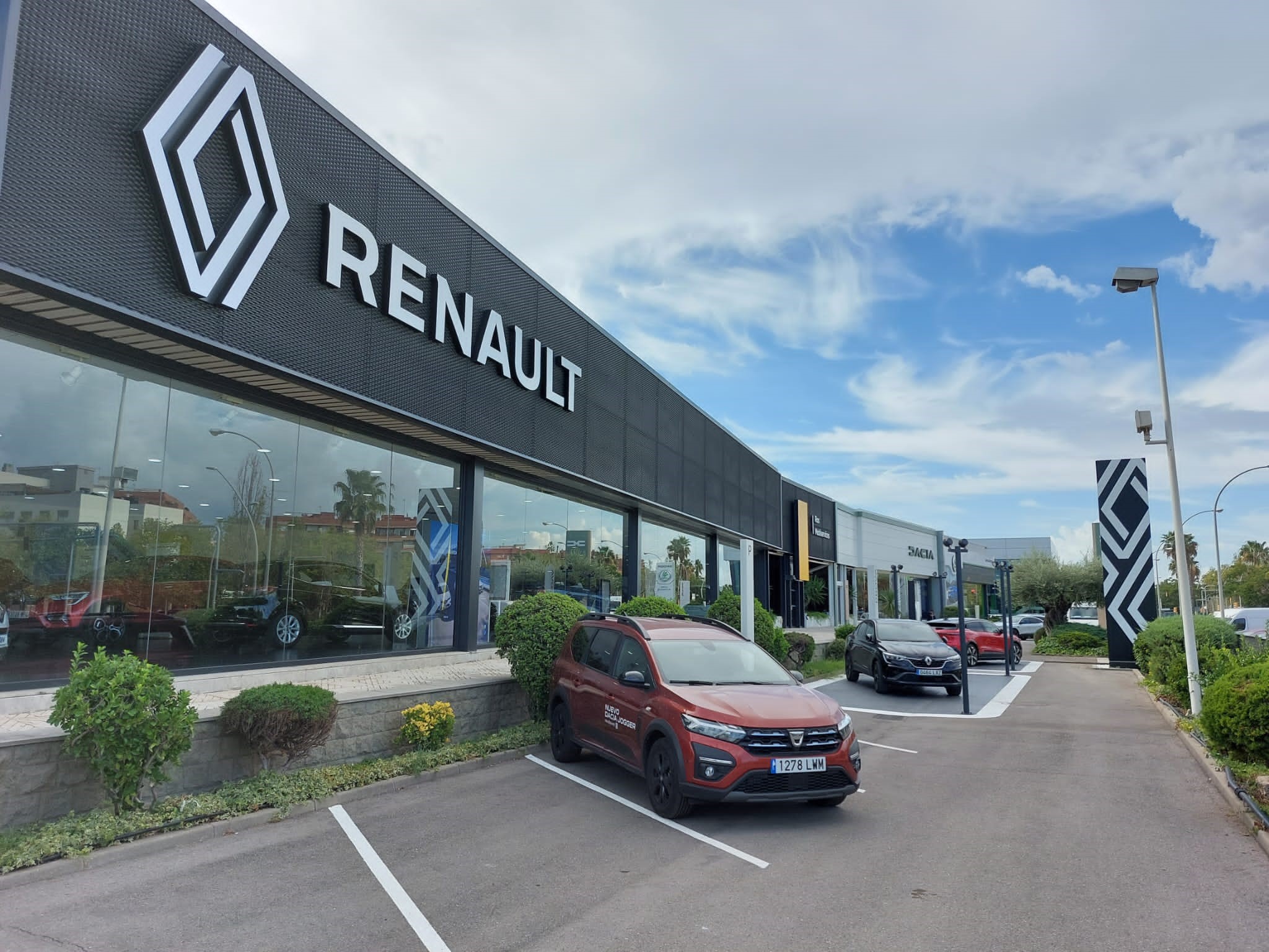 Concesionario Renault 2